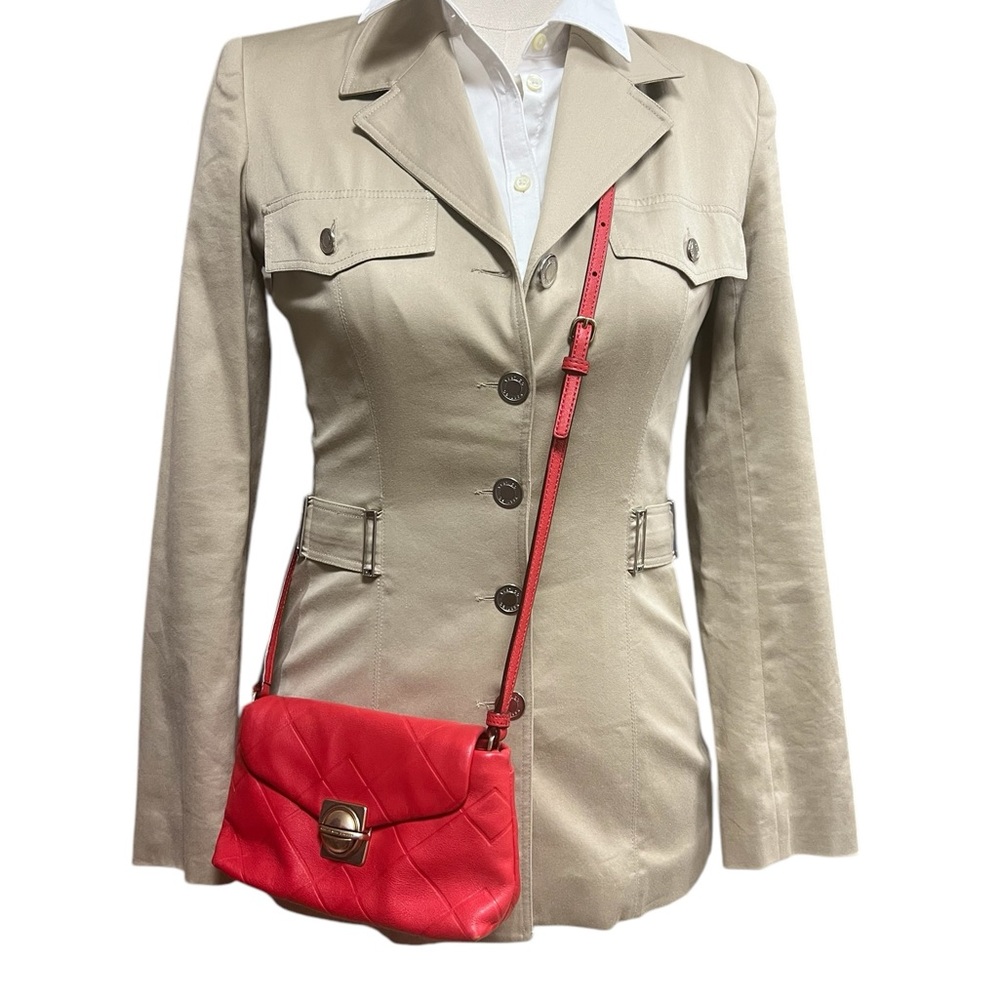 Marc Jacobs little red leather crossbody purse in quilted pattern new condition